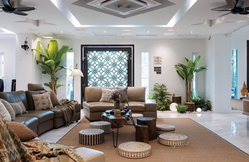 Sea Park Villa | 25000sqft Grand Luxe Villa PJ 13BR 42Pax