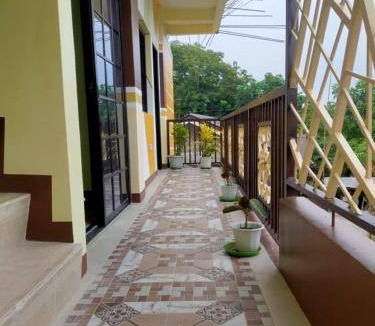 Alaminos House | 299 m² House ∙ 4 bedrooms ∙ 20 guests