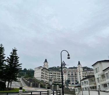 Laurel Apartment | 2Bedroom Suite Merlot Near Twinlakes Tagaytay