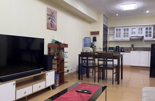 Project 7 Condo | 2BR Condo w/free parking near SM North