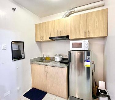Mandaue Apartment | 2BR Family Condo for 6pax near IT Park Budget Stay at Urban Deca Homes Banilad by Gerra unit Khero