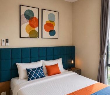 Ermita Night District Apartment | 2BR Malate Bayview Mansion high level Seaview 33B