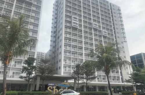 Barangay 76 Condo | 2BR @Shore 1 Residences by JMS near Mall Of Asia