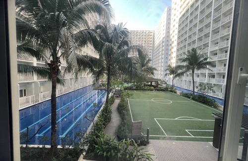 Barangay 76 Condo | 2BR @Shore 1 Residences by JMS near Mall Of Asia