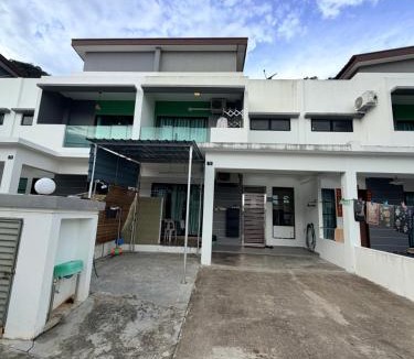 Pangkor Island Villa | 2sty Villa Pangkor - Walking Distance To The Beach