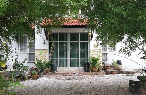 Central Seberang Perai Apartment | 3-bedroom apartment in enchanting Perai with AC comfort