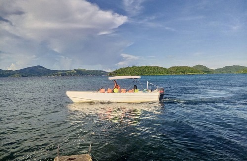 Coron House | 3 Bedroom Beach House with Pool