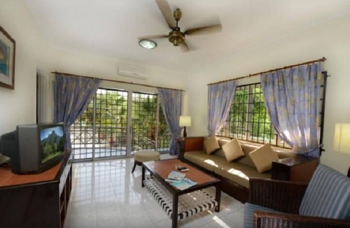 Padang Matsirat Apartment | 3 Bedroom Beachfront Apartment