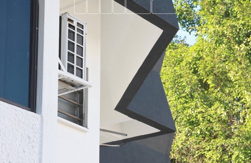 Sri Hartamas House | 3-bedroom bungalow in welcoming Kuala Lumpur with a view of the National Palace