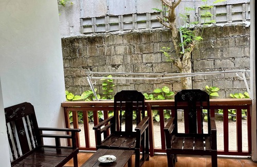 Catangnan House | 3-bedroom house 5 mins. walk to the beach w/600mbps wifi