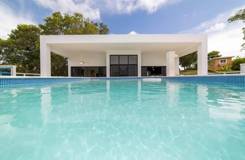 Cabarete Villa | 3-bedroom Villa in terrific Sosúa with Infinity Pool ,Ocean View,Pool Table,Bar