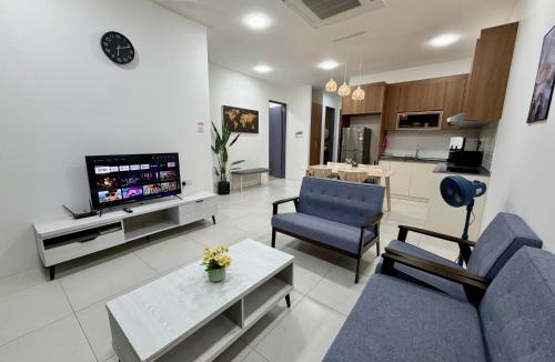 Taman Charming Apartment | 3 Bedrooms - The Podium, Kuching, Aeon Mall