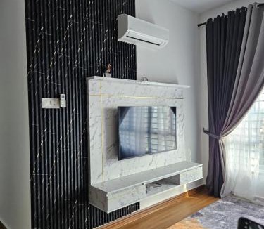 Bandar Baru Bangi Apartment | 3 Bedrooms VivaVibes Home at Ostia Bangi next Bangi Toll