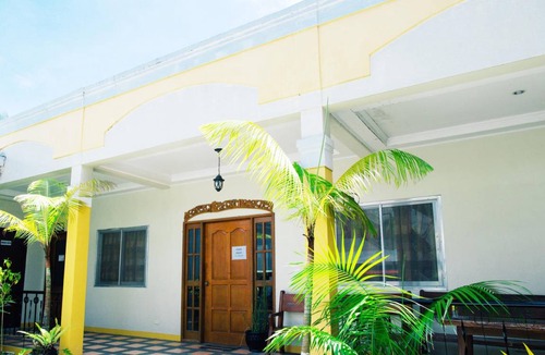 Barangay Poblacion Hostel | 30 m² Hostel ∙ 4 guests