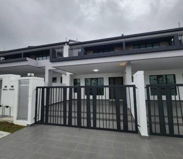 Seremban House | 31 RIMBUN KIARA KEPAYANG SEREMBAn