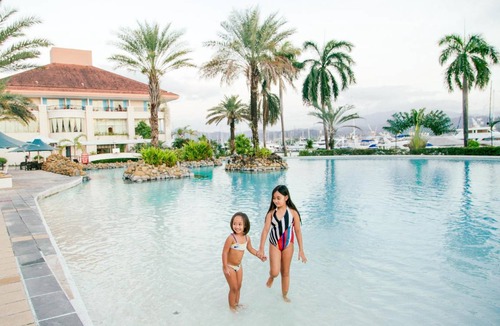 Olongapo Resort | 311 m² Resort ∙ 4 guests