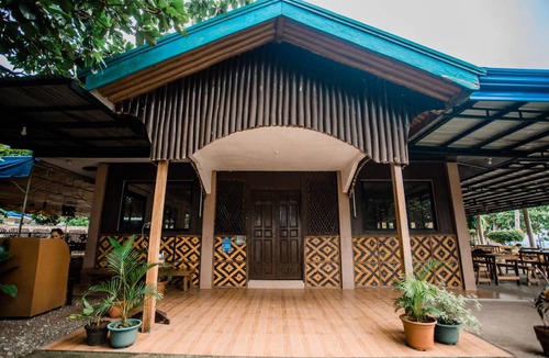 Tabuelan Resort | 33 m² Resort ∙ 8 guests