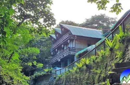Dingalan Resort | 340 m² Resort ∙ 11 guests