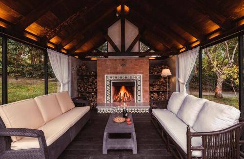 Alfonso House | 358 m² Farmhouse ∙ 3 bedrooms ∙ 16 guests