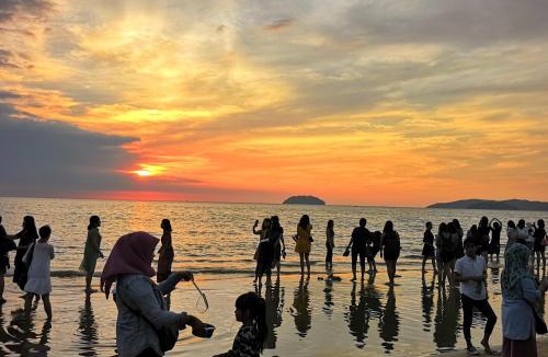 Tanjung Aru House | 35B KK Sabah Private City Homestay
