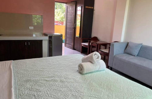 Bacnotan House | 38 m² House ∙ 2 guests