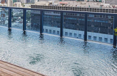 Cebu Apartment | 38 Park Avenue Big Luxury Studio Chic Skyline Stay