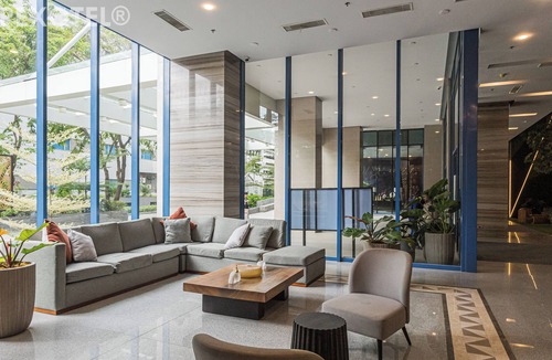 Cebu Apartment | 38 Park Avenue Big Luxury Studio Chic Skyline Stay