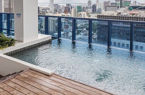 Cebu Apartment | 38 Park Avenue New Luxury Chic Studio Skyline Home