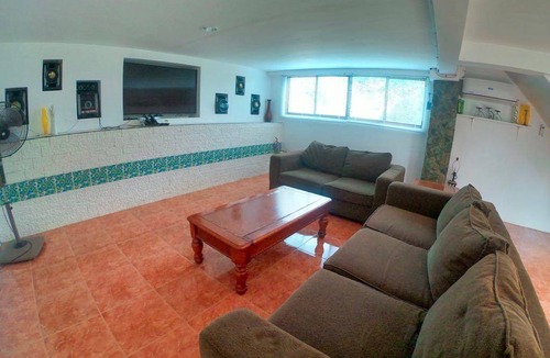 Lantapan House | 3875 m² House ∙ 2 bedrooms ∙ 10 guests