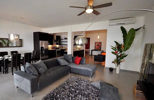 El Batey Apartment | 3BD kids-friendly residence on the beach, steps from shops and restaurants
