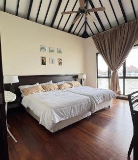 Kampung Bagan Lalang Villa | 3Bed Room Palm Tree Water Villa 111 Holidays