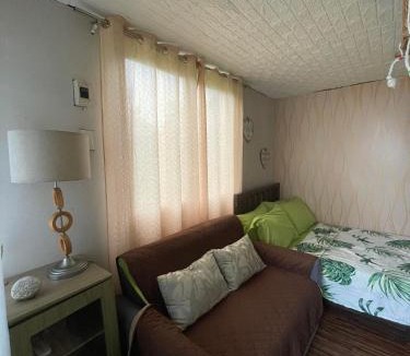 Mataas Na Kahoy Apartment | 3bedroom Lakeview Casa