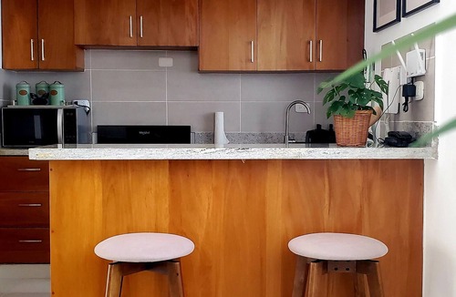 Santiago Province Apartment | 3BR 2BA Backup Power AC WiFi Gym 24h Security Ideal for long stays