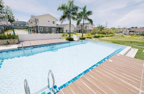 Dauis Villa | 3BR Guesthouse near Panglao - Pool Access - Bohol Tours - Fast WiFi