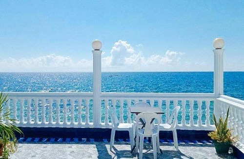 Oslob Hotel | 40 m² Hotel ∙ 8 guests