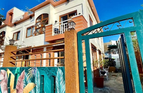 Pangasinan Province House | 400 m² House ∙ 5 bedrooms ∙ 20 guests
