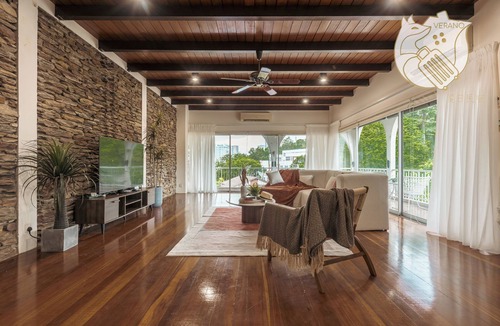 Bukit Damansara Villa | 42Pax 9BR Damansara Pool Villa by Verano