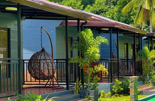 Pagsanjan Hotel | 45 m² Hotel ∙ 4 guests