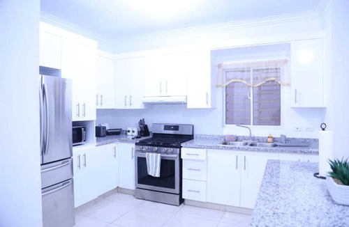 La Romana House | 5 minutes walk to the beach! private pool beautiful home