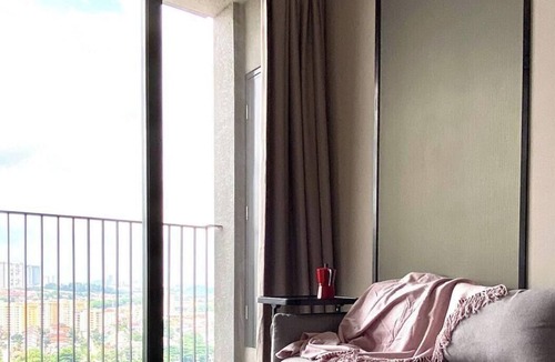 Kuala Lumpur Condo | 50 Shades of G* | Millerz Sq+Sky Pool