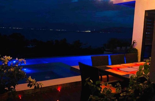 Puerto Galera Villa | 500 m² Villa ∙ 4 bedrooms ∙ 8 guests