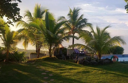 Siquijor Resort | 55 m² Resort ∙ 20 guests