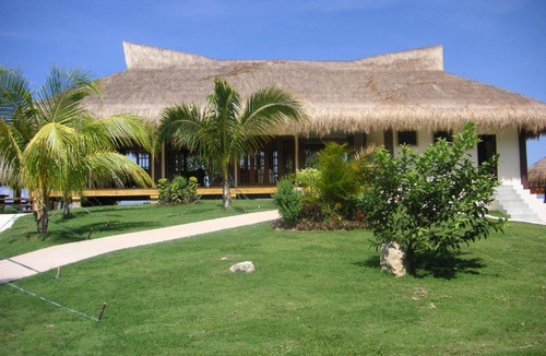 Siquijor Resort | 55 m² Resort ∙ 20 guests