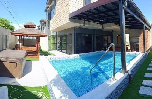 San Juan House | 5BR w/Covered Pool, Jacuzzi, & Gazebo