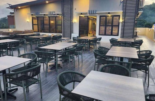 Coron Town Proper Resort | 60 m² Resort ∙ 9 guests
