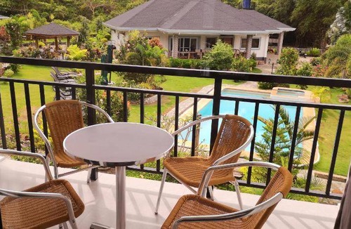 Siquijor Resort | 60 m² Resort ∙ 5 guests