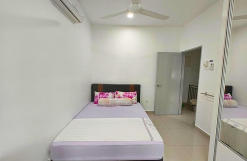 Nibong Tebal House | 61 StayAtHome