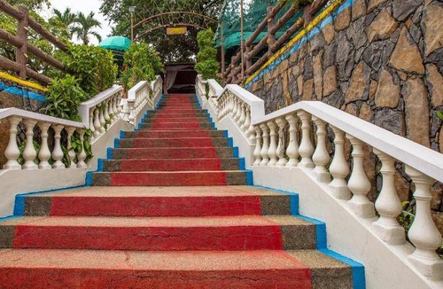 Antipolo Hotel | 70 m² Hotel ∙ 8 guests