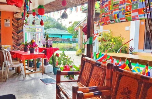 Puerto Galera Hotel | 70 m² Hotel ∙ 8 guests
