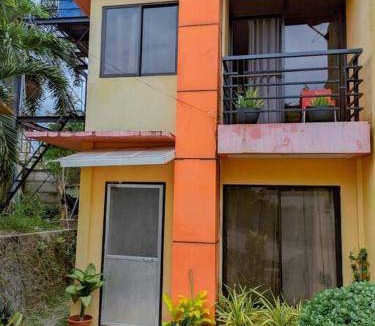 Dauis House | 70 m² House ∙ 2 bedrooms ∙ 5 guests
